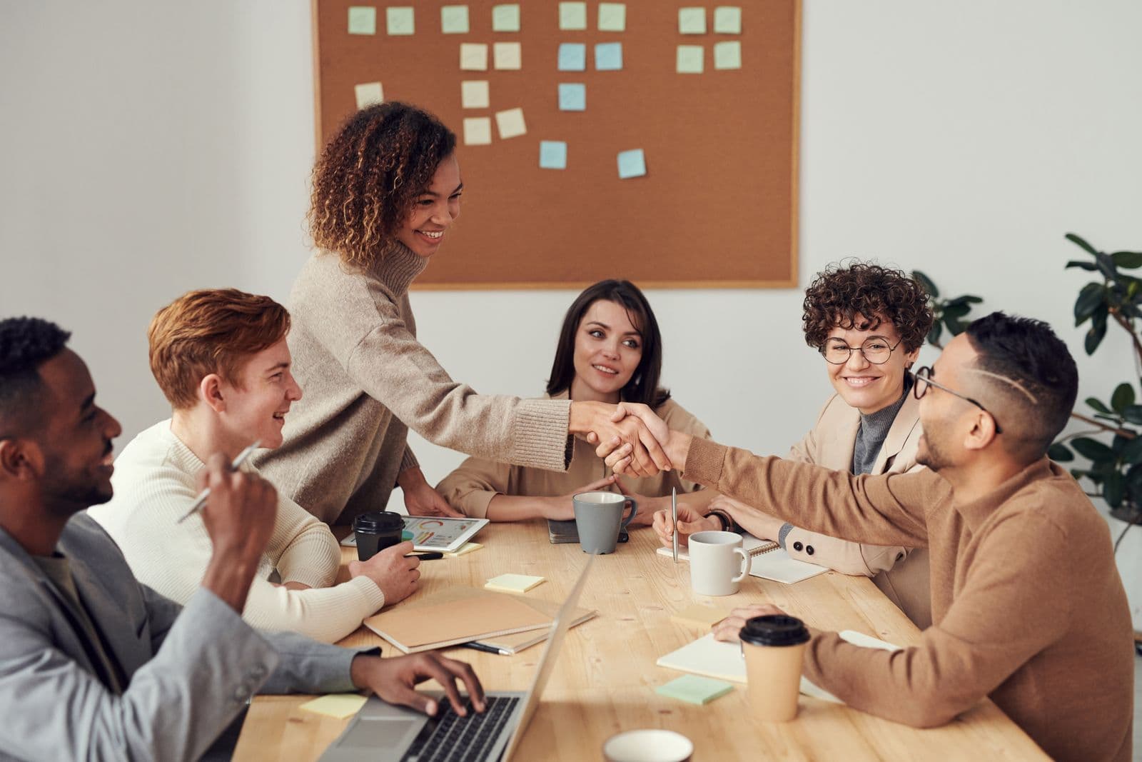 Neon Consulting team collaborating